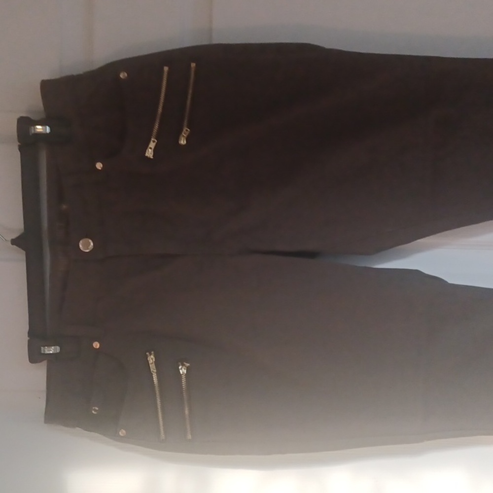 Jennifer Lopez Skinny Jeans Size 12. Hunter Green. Very Gently Used.
